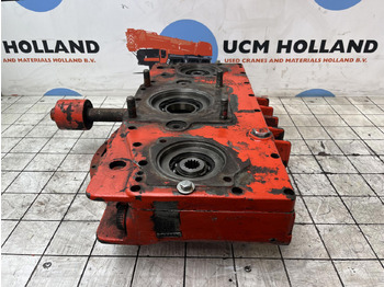 Bomba hidráulica para Autogrúa Compact truck CT 2 pump distributor gear box: foto 2