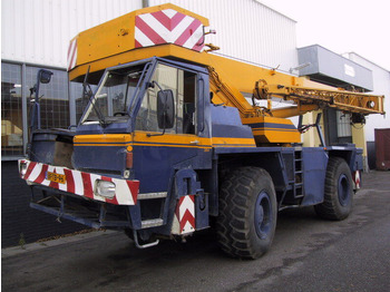 Grúa todo terreno TEREX