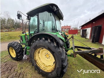 Tractor Traktor - John Deere 5820: foto 4