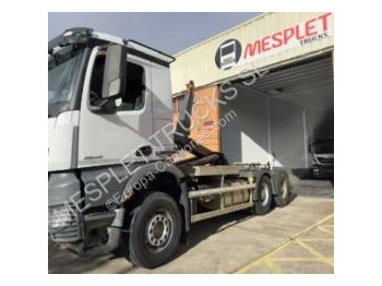 Camión multibasculante MERCEDES-BENZ Arocs