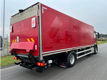 Camión caja cerrada Mercedes-Benz Antos 1827 LnR: foto 2