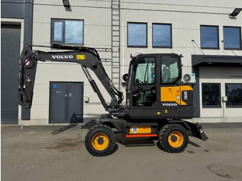 Excavadora de ruedas VOLVO EW60E