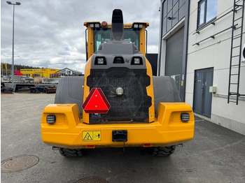 Leasing de Volvo L 90 H UUSILLA RENKAILLA  Volvo L 90 H UUSILLA RENKAILLA: foto 4