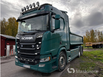 Camión multibasculante SCANIA R 580