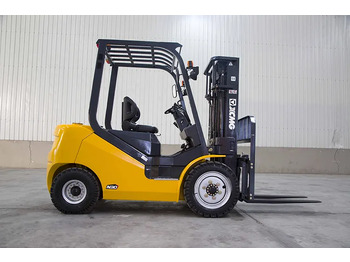 Carretilla todo terreno nuevo XCMG FD30T 3 ton hydraulic Fork Lift Truck Forklift With Attachments: foto 4
