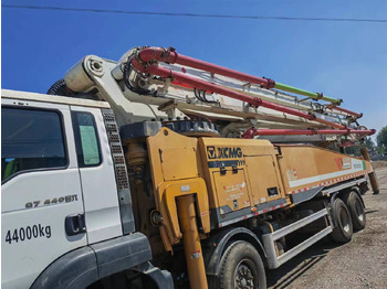 Bomba de hormigón XCMG Official Concrete Construction Machinery HB62V 62m Used Mobile Concrete Pump for Sale: foto 4
