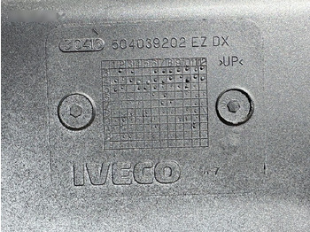 Peldaño para Camión nuevo IVECO EUROCARGO 504039202: foto 3