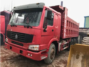 Camión volquete SINOTRUK HOWO