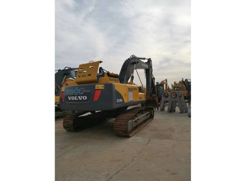Excavadora de cadenas VOLVO EC240BLC