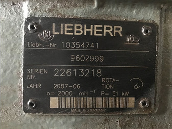Bomba hidráulica LIEBHERR
