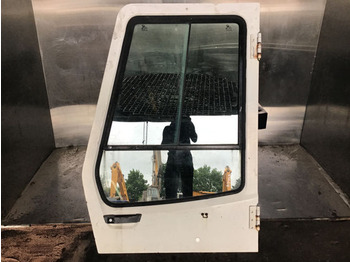 Puerta y piezas LIEBHERR