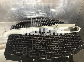 Cabina e interior LIEBHERR