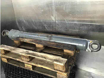 Cilindro hidráulico LIEBHERR