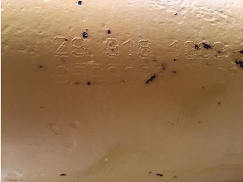 Cilindro hidráulico LIEBHERR