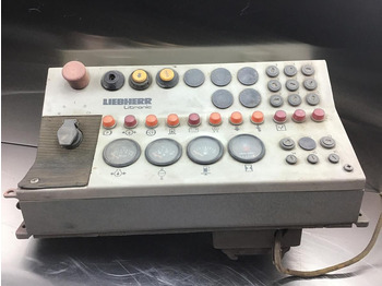 Salpicadero LIEBHERR