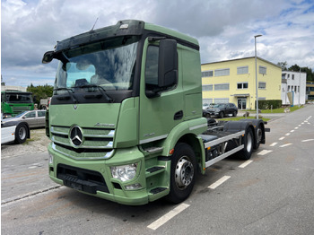 Camión chasis MERCEDES-BENZ Actros 2543