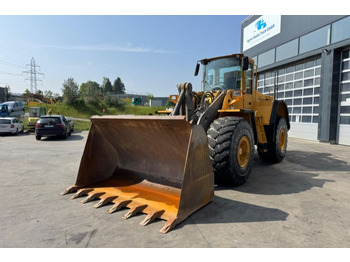 Cargadora de ruedas VOLVO L150E