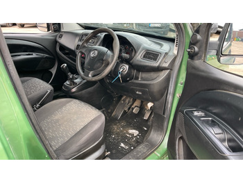 Furgón VAUXHALL COMBO 2000 1.3 CDTI 16V: foto 5