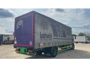 Camión lona VOLVO FL 250: foto 4