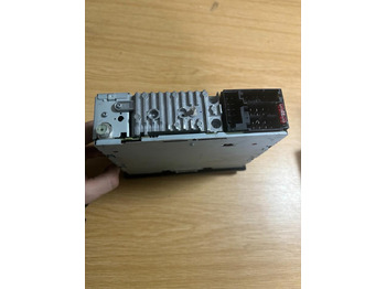 Cabina e interior para Camión Original Mercedes Truck Base High 24V MP3 Radio Bluetooth MIC AUX: foto 4 Cabina e interior para Camión Original Mercedes Truck Base High 24V MP3 Radio Bluetooth MIC AUX: foto 4