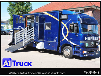 Camión para caballos MERCEDES-BENZ