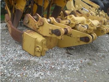 Implemento Quick coupler CATERPILLAR parallelogramma per D9G/H Ripper
: foto 1