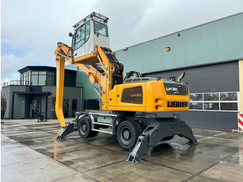 Manipulador de materiales Liebherr LH 30 M: foto 3