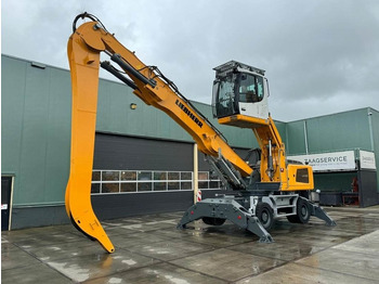 Manipulador de materiales Liebherr LH 30 M: foto 2