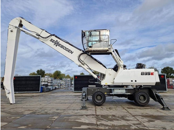 Manipulador de materiales SENNEBOGEN