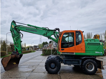 Excavadora de ruedas HYUNDAI