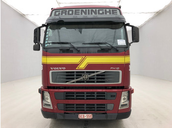 Camión chasis Volvo FH12.420 Globetrotter: foto 2