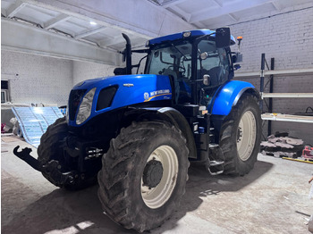 Tractor NEW HOLLAND T7