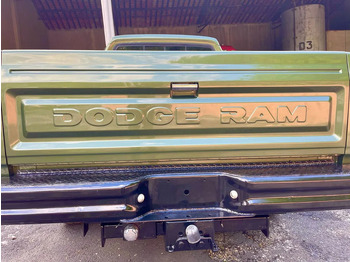 Pick-up Dodge Ram 150 Custom V8 Benzine: foto 5 Pick-up Dodge Ram 150 Custom V8 Benzine: foto 5