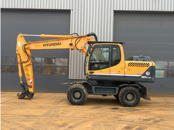Excavadora de ruedas HYUNDAI