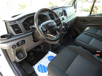 Furgoneta frigorifica FORD TRANSIT REGRIGERATOR BOX 0*C POWER SUPPLY 230V CRUISE CONTROL AIR CONDITIONING TWIN WHEELS  170HP: foto 2