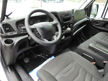 Furgoneta frigorifica IVECO DAILY 35S15 REGRIGERATOR BOX -12*C 8 PALLETS CRUISE CONTROL TWIN WHEELS AIR CONDITIONING  150HP: foto 2