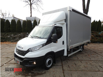 Furgoneta con lona IVECO Daily 35s16