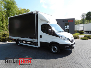 Furgoneta con lona IVECO Daily 35s18