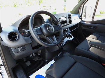Furgoneta caja cerrada MERCEDES SPRINTER 315 BOX LIFT 8 PALLETS AIR CONDITIONING  150HP: foto 2