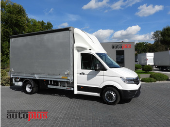 Furgoneta con lona VOLKSWAGEN Crafter