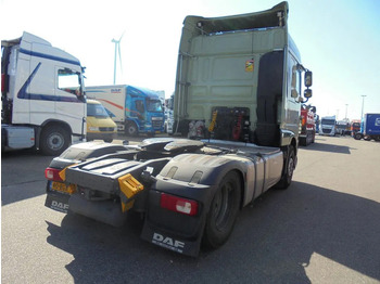 Cabeza tractora DAF XF 440: foto 4