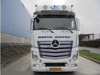 Camión chasis Mercedes-Benz Actros 2542 6X2: foto 2