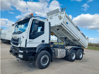 Camión volquete IVECO