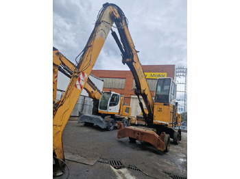 Manipulador de materiales LIEBHERR A 924
