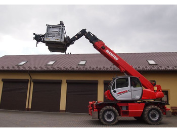 Manipulador telescópico MANITOU