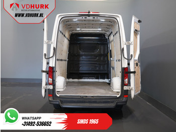 Leasing de Volkswagen Crafter 35 2.0 TDI 140 pk L3H3 BPM VRIJ! 270Gr. Deuren/ Carplay/ Climate/ Camera/ Cruise Volkswagen Crafter 35 2.0 TDI 140 pk L3H3 BPM VRIJ! 270Gr. Deuren/ Carplay/ Climate/ Camera/ Cruise: foto 5