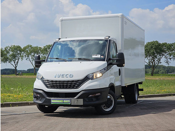 Furgoneta caja cerrada IVECO Daily 35c16