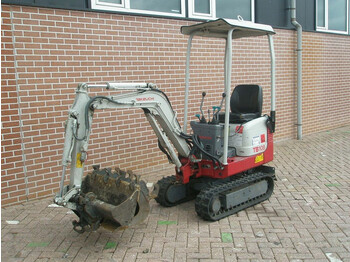 Miniexcavadora TAKEUCHI
