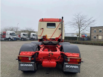 Cabeza tractora Scania T144-460 / HYDRAULICS / RETARDER / BIG AXLE / FULL STEEL / BELGIUM TRUCK / VERY NICE STATE / ONLY 449974-KM / 6X4 / EURO2 / 2001: foto 4