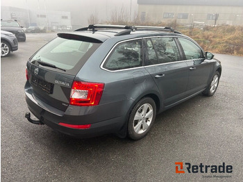 Coche 2016 Personbil SKODA OCTAVIA 1.8 TSI 180 hk 4x4 Style 6DSG EU-Godkjent: foto 4 Coche 2016 Personbil SKODA OCTAVIA 1.8 TSI 180 hk 4x4 Style 6DSG EU-Godkjent: foto 4